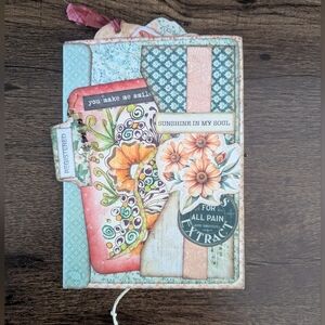 🌻Vintage Floral Junk Journal with Butterfly/ Nature/Birds And Ribbon